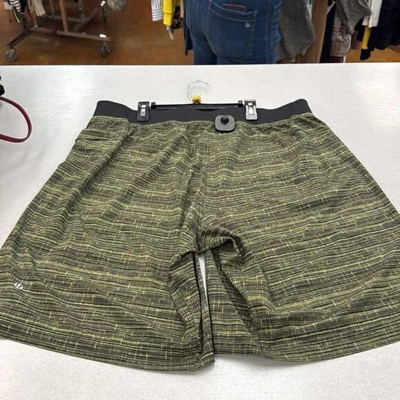 Lululemon Shorts - Picture 2 of 5